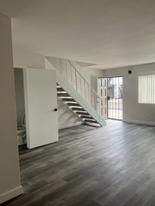 2330 Grove Ave in San Diego, CA - Building Photo
