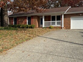 225 Northwood Terrace in Clarksville, TN - Building Photo