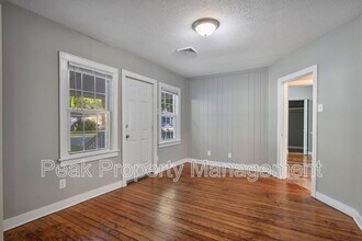 18 Raines Ave in Sandston, VA - Building Photo - Building Photo