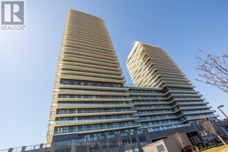 15 Skyridge Dr in Brampton, ON - Building Photo - Building Photo