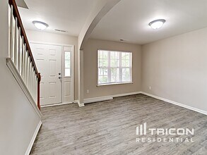12737 Alvin Woods Dr in Charlotte, NC - Building Photo - Building Photo