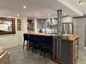 917 Constitution Ave NE, Unit 1 in Washington, DC - Building Photo