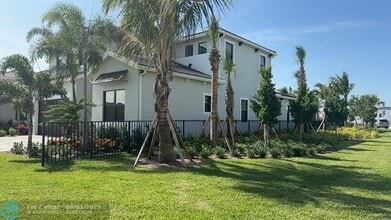 12526 Solana Bay Cir in Palm Beach Gardens, FL - Building Photo - Building Photo
