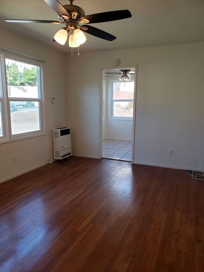 7924 La Mesa Blvd in La Mesa, CA - Building Photo - Building Photo