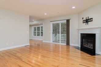 4 Country Candle Ln in Northborough, MA - Building Photo - Building Photo