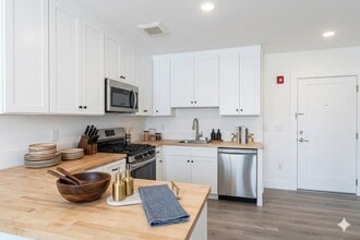 Shepherds Lane Commons in Totowa, NJ - Building Photo - Building Photo