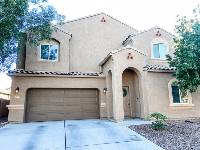 9095 Blue Saguaro St in Marana, AZ - Building Photo - Building Photo