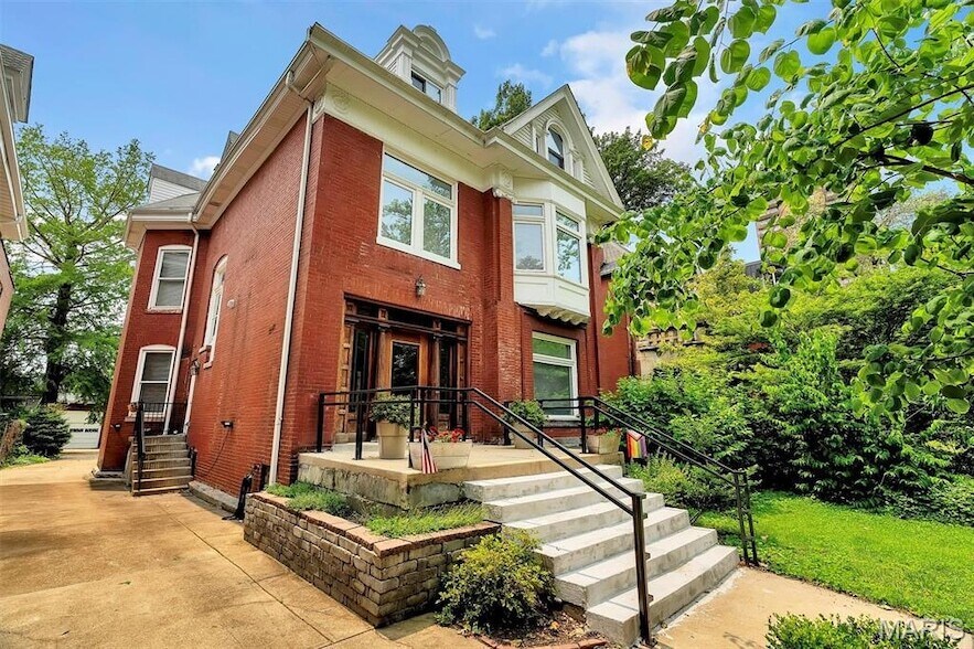 4414 W Pine Blvd, Unit 2 in St. Louis, MO - Building Photo