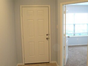 9506 Paloma Creek Dr in Tomball, TX - Building Photo - Building Photo