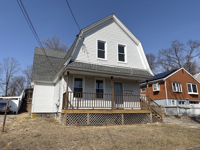40 Exchange Pl in Fairfield, CT - Building Photo - Building Photo