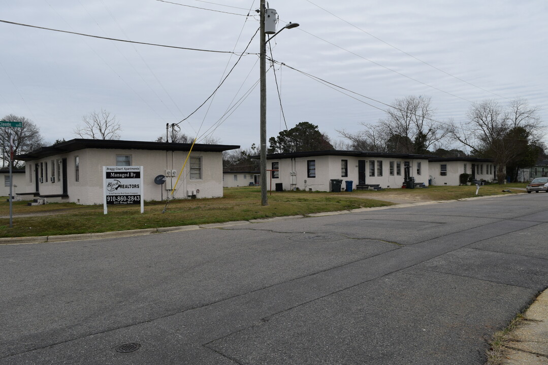 3234-3238 Claude St in Fayetteville, NC - Building Photo