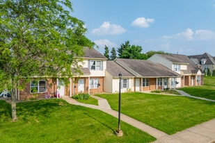 Scotsdale Apartments in Wooster, OH - Building Photo