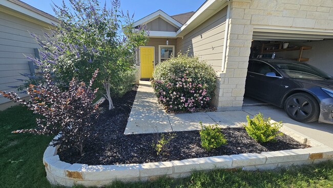 7863 Abbey Pl in San Antonio, TX - Building Photo - Building Photo