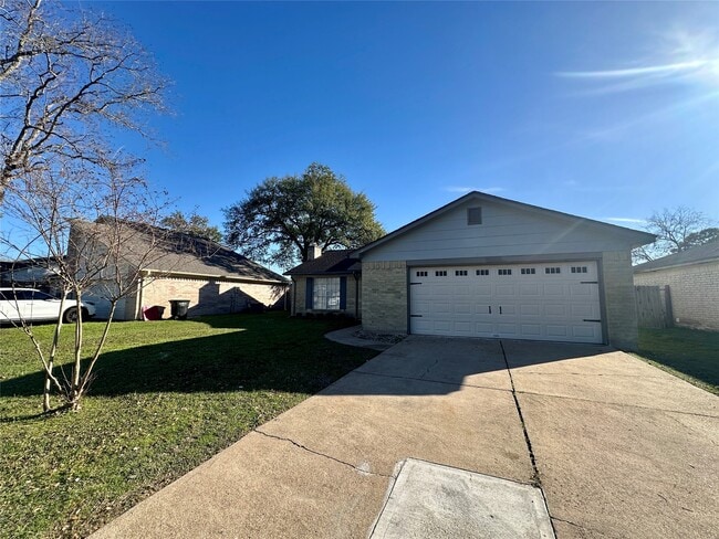 16143 Little Cypress Ln