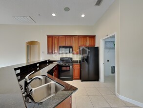 5940 NW Foust Cir in Port St. Lucie, FL - Building Photo - Building Photo