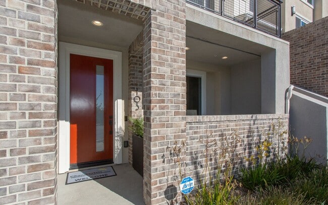 6002 Colt Pl in Carlsbad, CA - Building Photo - Building Photo