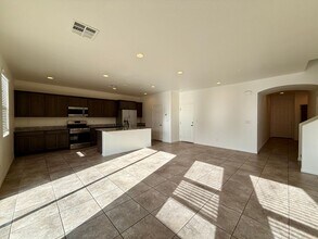 5821 Beluga Bay St in North Las Vegas, NV - Building Photo - Building Photo