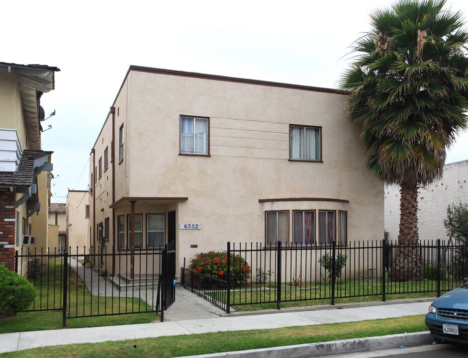 6352 Stafford Ave in Huntington Park, CA - Building Photo