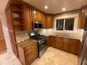 953 Duar Dr in Concord, CA - Building Photo - Building Photo