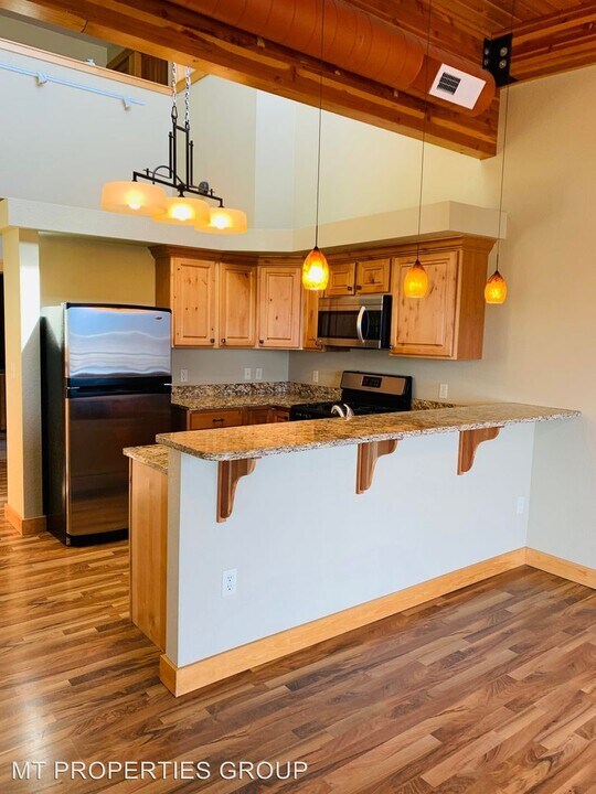 4852 Kendrick Pl in Missoula, MT - Building Photo