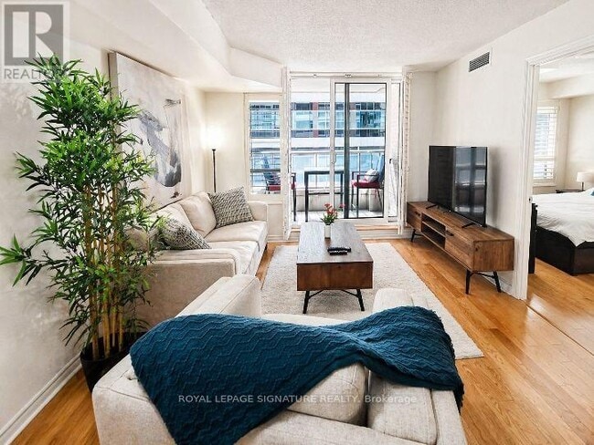 property at 270 Wellington St W