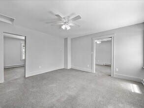 28 Van Buren St in Warwick, NY - Building Photo - Building Photo