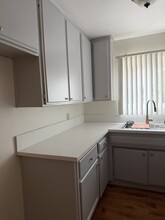634 E Angeleno Ave in Burbank, CA - Building Photo - Building Photo