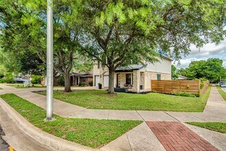 1007 Silverstone Ln in Cedar Park, TX - Building Photo - Building Photo