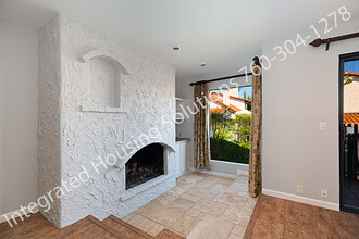 1915 Estrella De Mar Ct in Carlsbad, CA - Building Photo - Building Photo