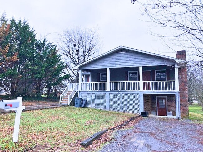 property at 1535 Jordan Ave NW