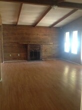 37514 Howard Ave in Dade City, FL - Building Photo - Building Photo