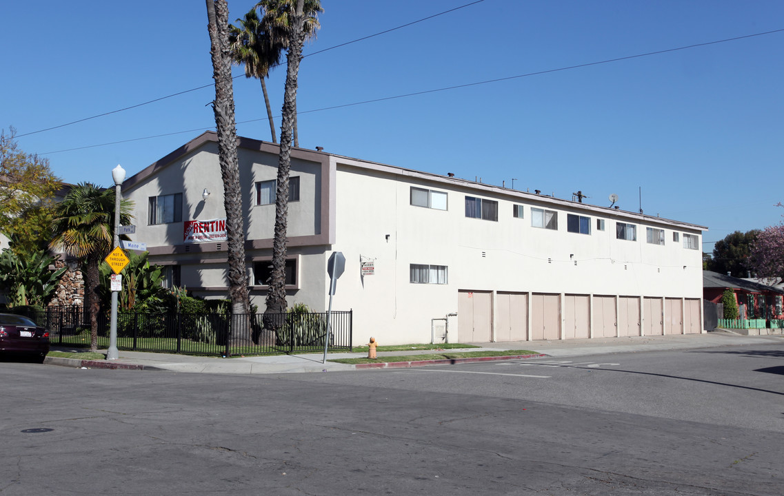 LB0985 (Rubs) (Imp.) in Long Beach, CA - Building Photo