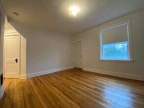 5017 S Broadway, Unit 5017 in St. Louis, MO - Foto de edificio - Building Photo