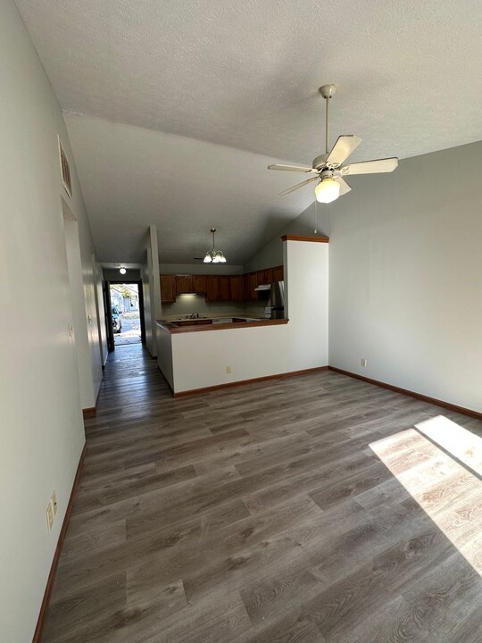 2701-2703 Plaza Ln in Lafayette, IN - Foto de edificio