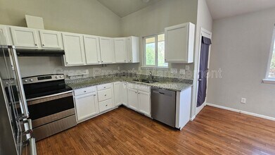 325 W 116th Ave in Northglenn, CO - Building Photo - Building Photo