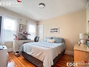 13 Glenley Ter, Unit 2 in Boston, MA - Building Photo - Building Photo