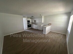 2309 K-Ville Ave in Auburndale, FL - Building Photo - Building Photo