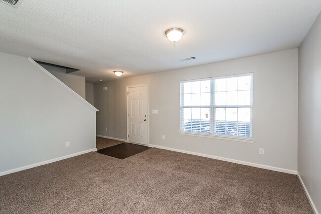 1013 St Augustine Pkwy in Locust Grove, GA - Building Photo - Building Photo