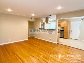 5280 5th St in Rocklin, CA - Foto de edificio - Building Photo