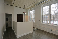 24 Amity Street in Cohoes, NY - Building Photo - Interior Photo