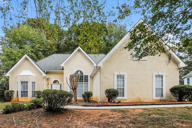 property at 107 Windsong Dr