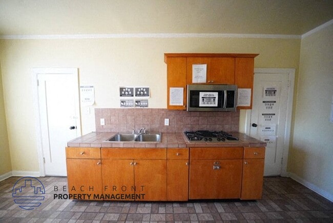 402 N. Soto St. in Los Angeles, CA - Building Photo - Building Photo