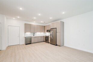 4802 S Congress Ave in Austin, TX - Building Photo