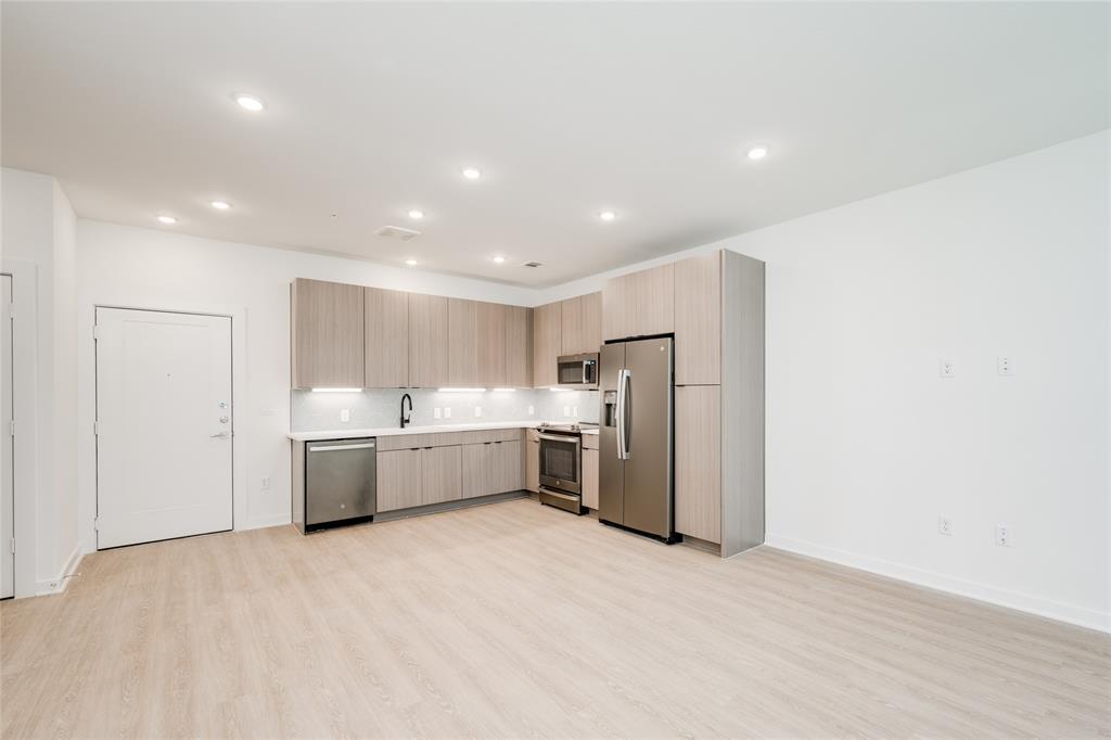 4802 S Congress Ave in Austin, TX - Building Photo