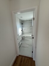 12406 Cantara St in Los Angeles, CA - Building Photo - Building Photo