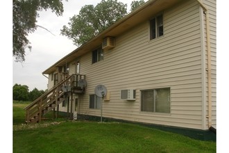 Acorn Apartments in De Soto, IA - Building Photo - Building Photo