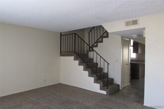 1085 Chaparral Dr in Bullhead City, AZ - Building Photo - Building Photo