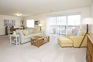 Marcell Ridge Apartments in Rockford, MI - Building Photo