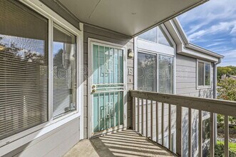 12404 E Tennessee Cir in Aurora, CO - Building Photo - Building Photo