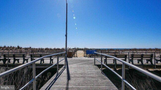 112 S Oxford Ave-Unit -402 in Ventnor City, NJ - Building Photo - Building Photo